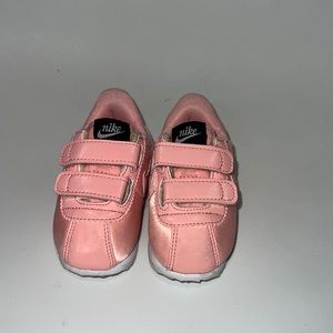 Pink Nike Cortez sneakers 5c